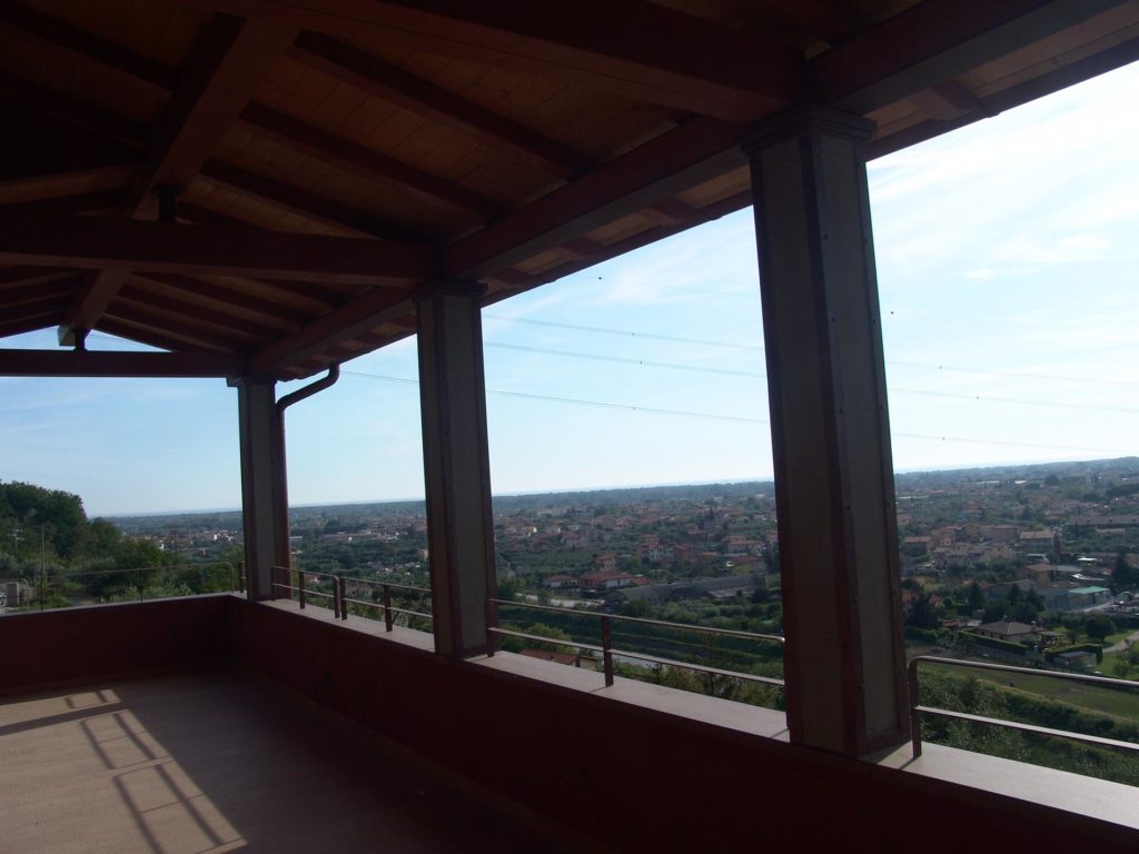526-Villini con parco e vista panoramica mozzafiato-Pietrasanta-10 Agenzia Immobiliare ASIP