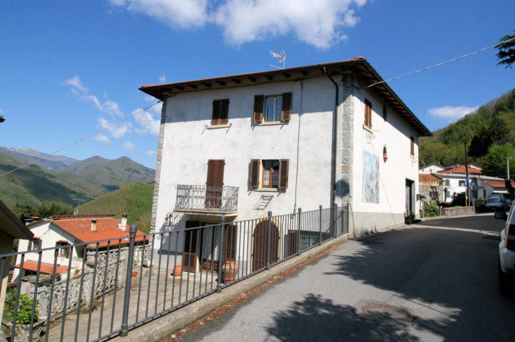 688-Albergo La Pace-San Marcello Piteglio-2 Agenzia Immobiliare ASIP