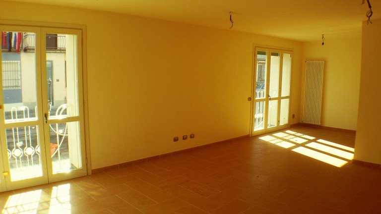 853-Appartamento disposto su tre livelli con ingresso indipendente-Viareggio-2 Agenzia Immobiliare ASIP