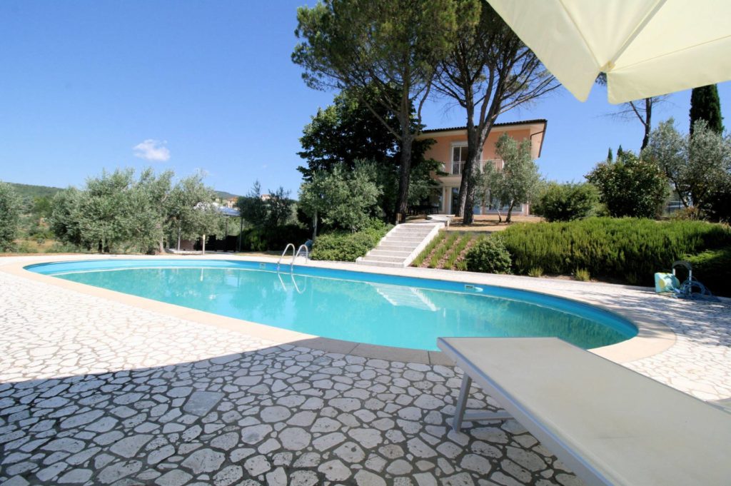 865-Villa panoramica in collina con parco e piscina-Capolona-1 Agenzia Immobiliare ASIP