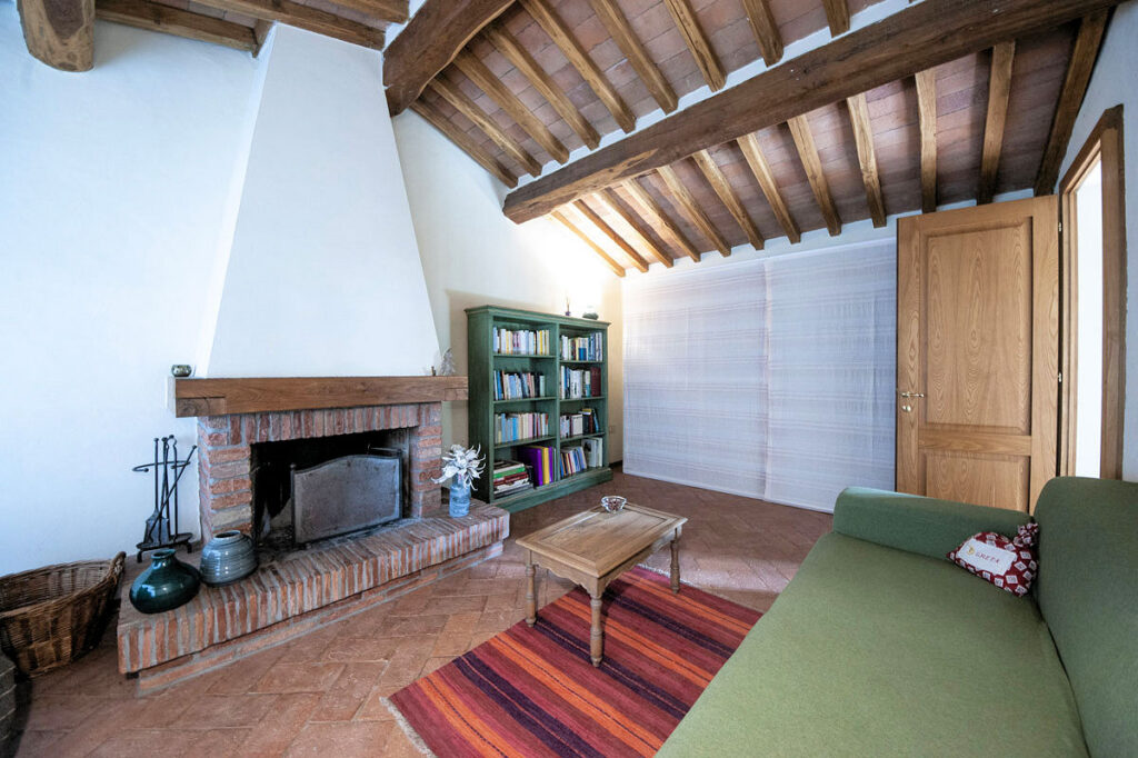 1000-Rustico in stile Toscano con vista panoramica-Vicopisano-4 Agenzia Immobiliare ASIP