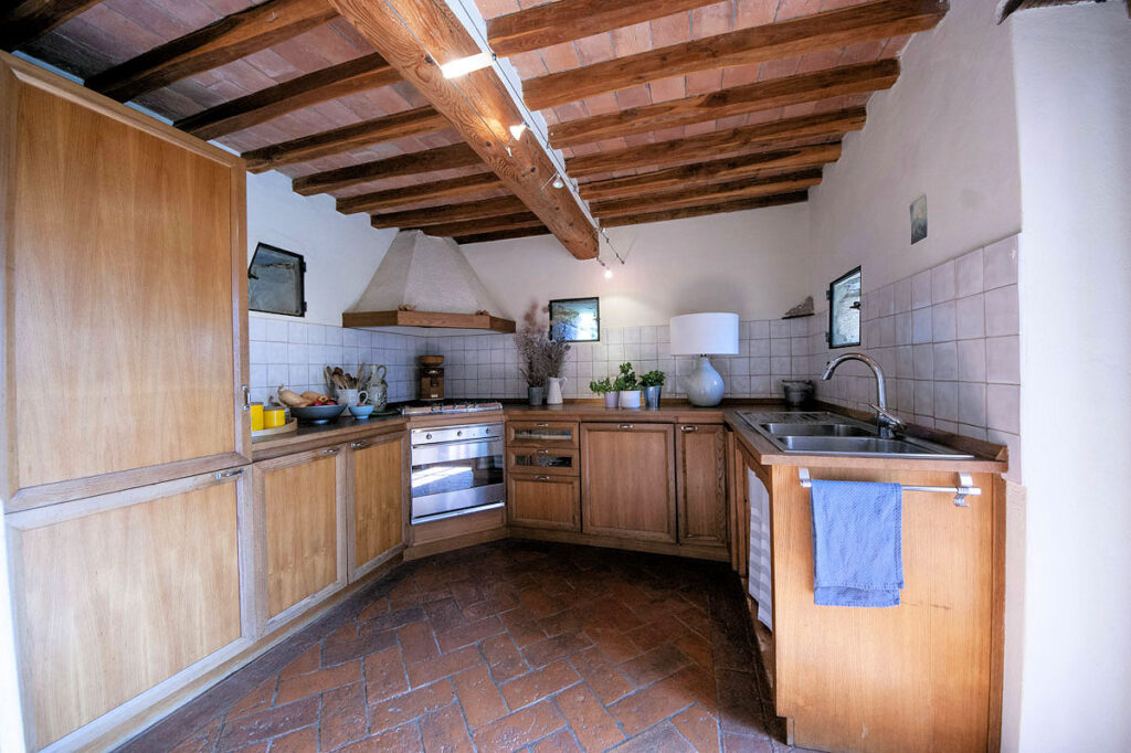 1000-Rustico in stile Toscano con vista panoramica-Vicopisano-8 Agenzia Immobiliare ASIP