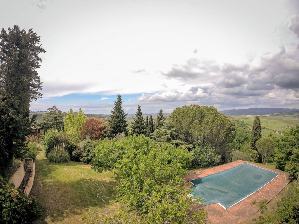 1280-Casale ristrutturato con vista panoramica parco e piscina-Volterra-4 Agenzia Immobiliare ASIP