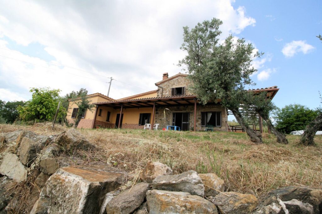 1254-Rustico in stile Toscano con terreno e vista panoramica-Roccastrada-4 Agenzia Immobiliare ASIP