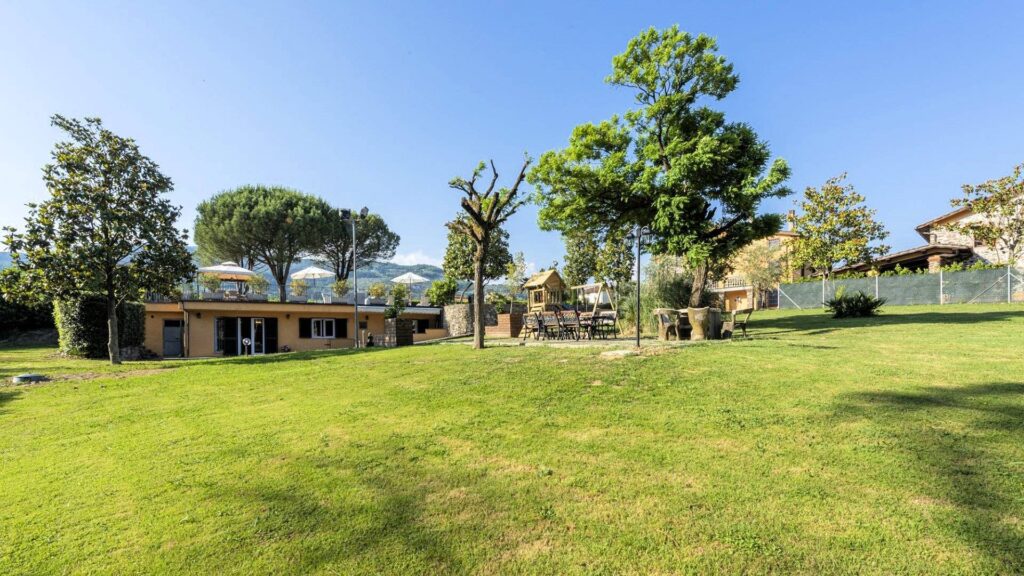 1332-Rustico in stile Toscano con dependance parco e piscina-Capannori-6 Agenzia Immobiliare ASIP