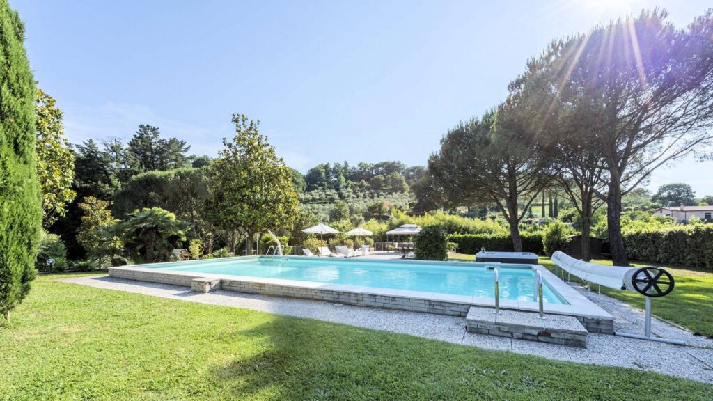 1332-Bellissimo rustico in stile Toscano con dependance parco e piscina-Capannori-4 Agenzia Immobiliare ASIP