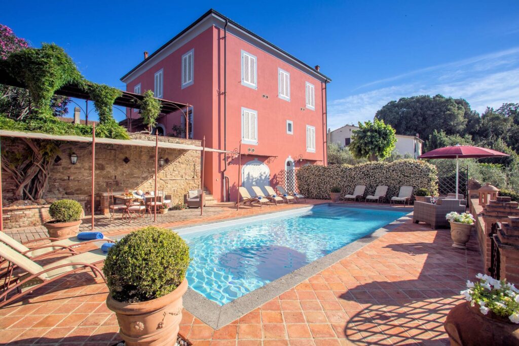 1334-Bellissima villa in stile Toscano con parco e piscina con suggestiva vista panoramica-Peccioli-1 Agenzia Immobiliare ASIP