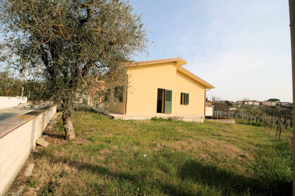 647-Villette unifamiliari al grezzo avanzato-Lamporecchio-7 Agenzia Immobiliare ASIP