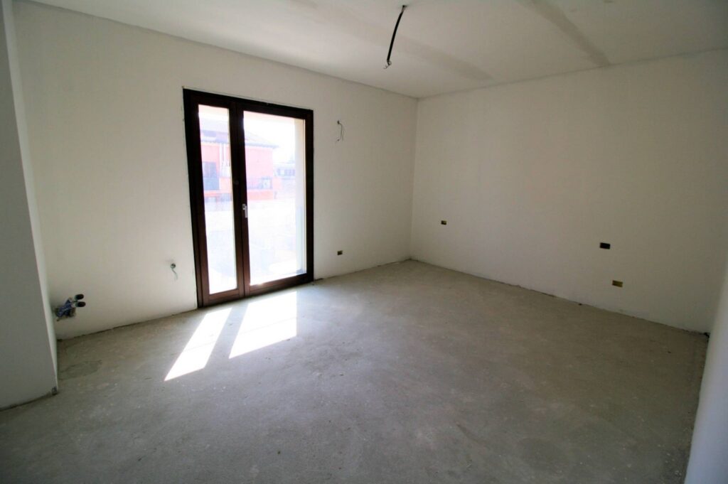 632-Appartamenti di recente ristrutturazione in condominio signorile-Montecatini-Terme-11 Agenzia Immobiliare ASIP