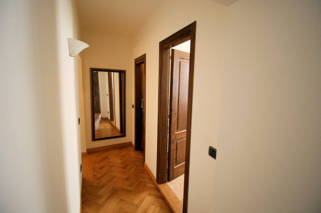 1044-Appartamento completamente ristrutturato disposto su due livelli con entrata indipendente-Abetone Cutigliano-13 Agenzia Immobiliare ASIP