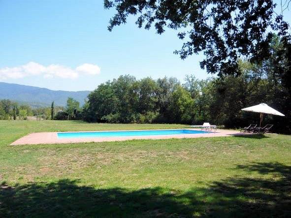 1085-Villa con ampio giardino e piscina-Terranuova Bracciolini-7 Agenzia Immobiliare ASIP