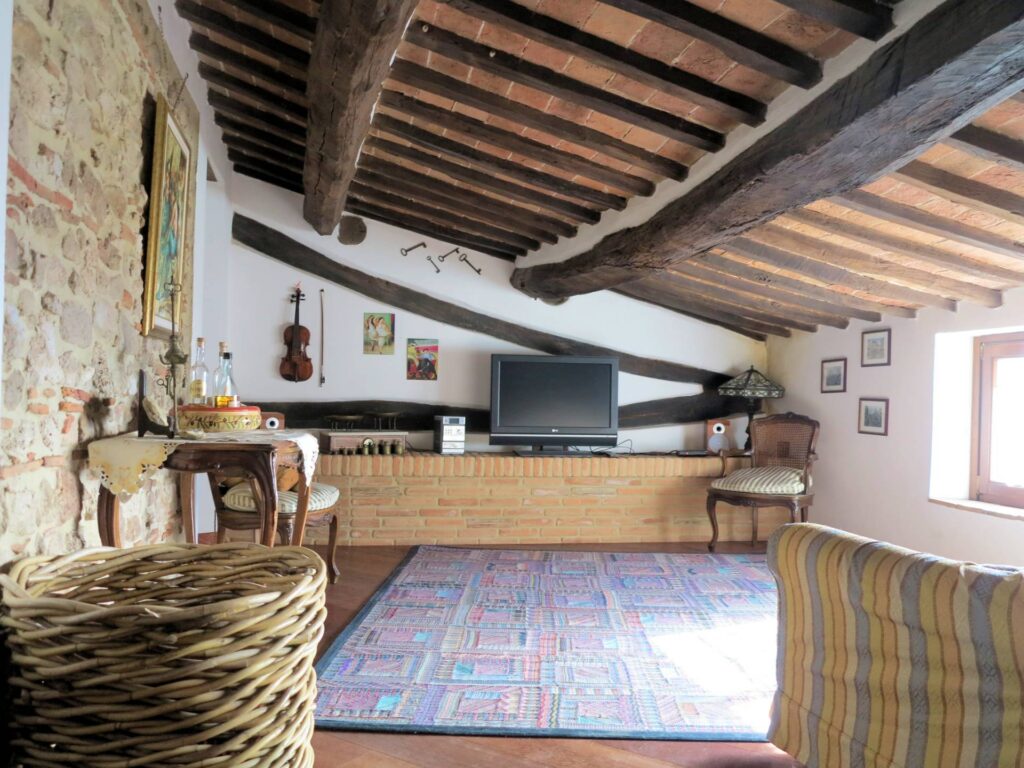 1089-Appartamento in stile rustico Toscano ristrutturato-Gavorrano-2 Agenzia Immobiliare ASIP