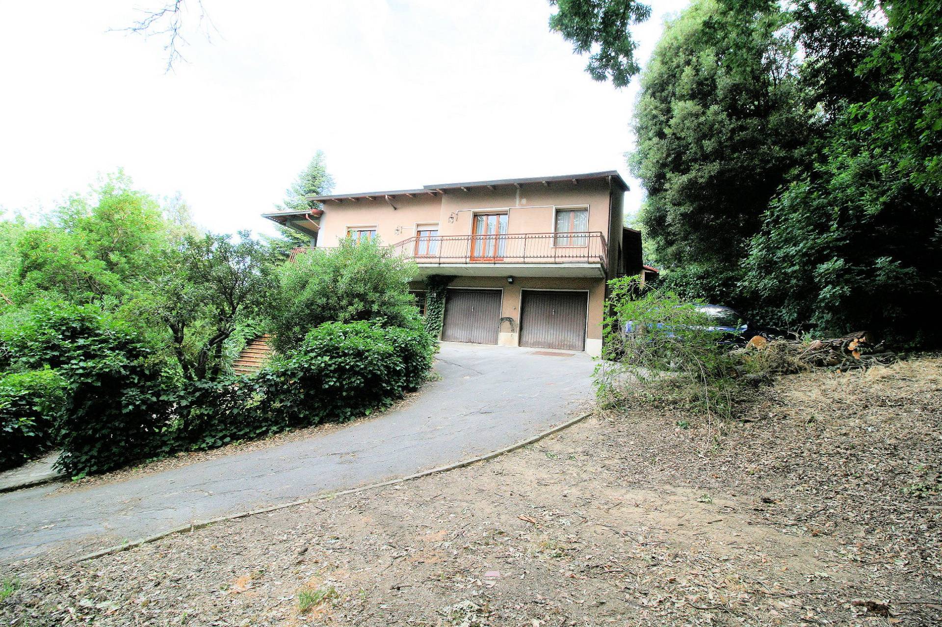 1037-Villa unifamiliare con ampio giardino-Montemurlo-19 Agenzia Immobiliare ASIP