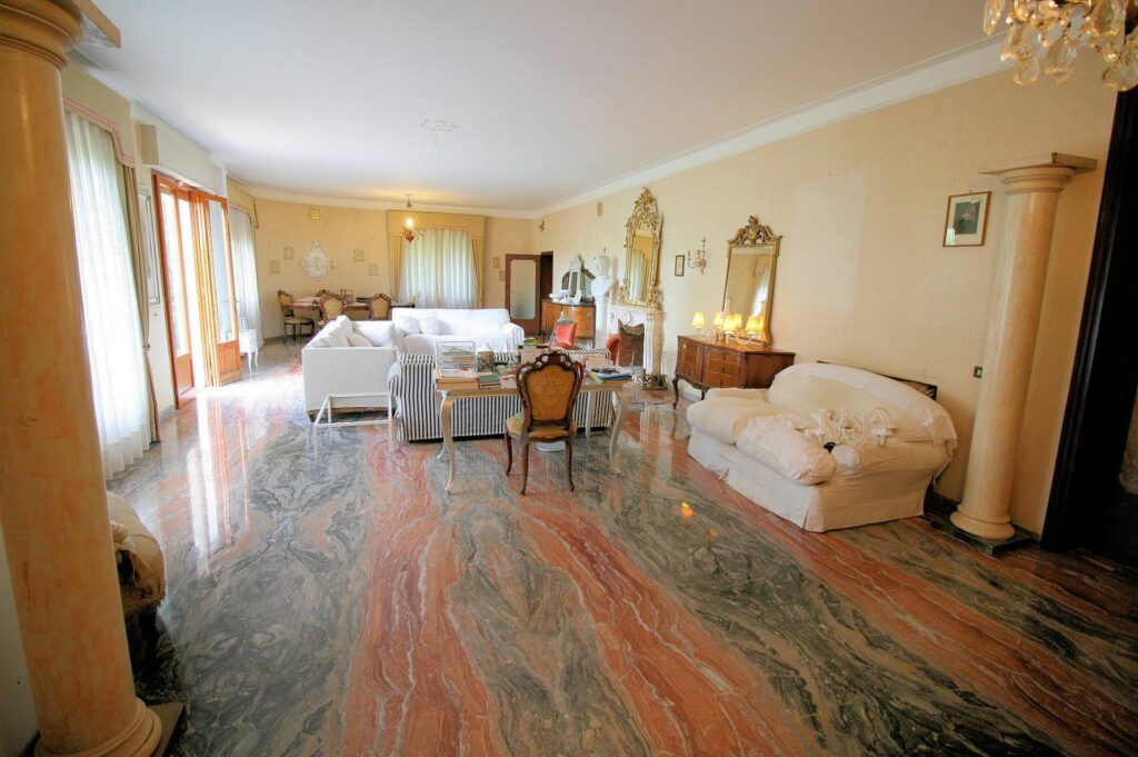 1037-Villa unifamiliare con ampio giardino-Montemurlo-9 Agenzia Immobiliare ASIP