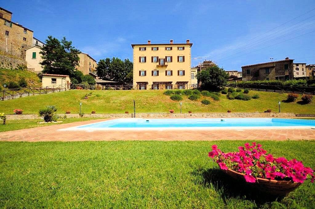 1376-Residence in stile rustico Toscano con piscina e vista panoramica-Roccastrada-2 Agenzia Immobiliare ASIP