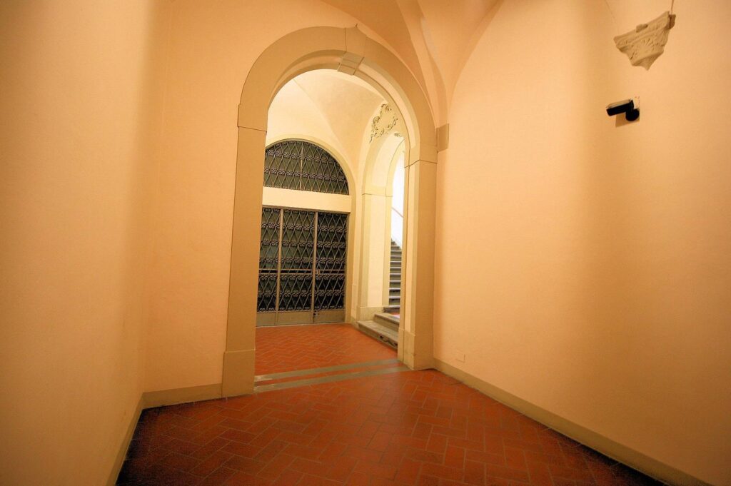 1463-Appartamento di ampia superficie con salone affrescato-Pistoia-18 Agenzia Immobiliare ASIP
