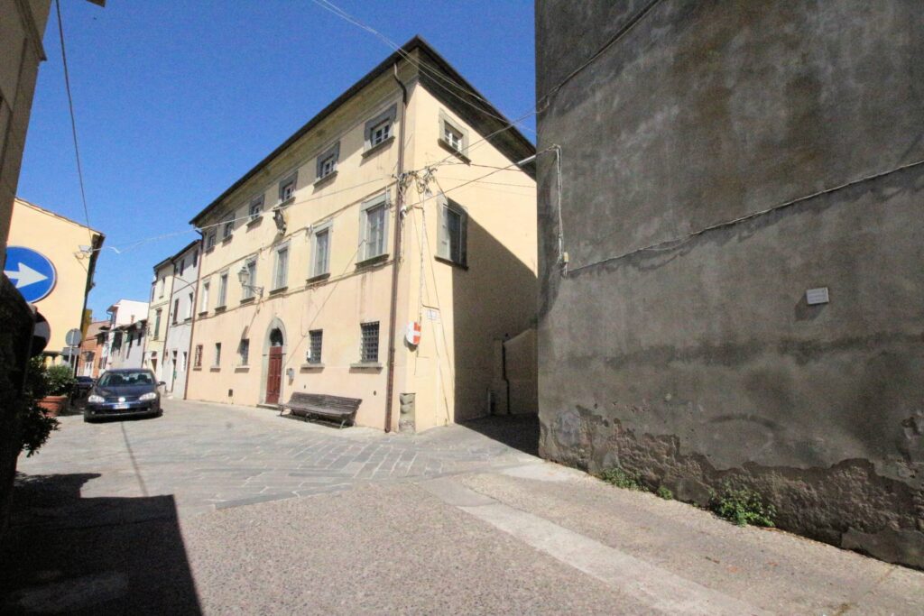 1367-Appartamento con vista panoramica e piscina condominiale-Terricciola-2 Agenzia Immobiliare ASIP