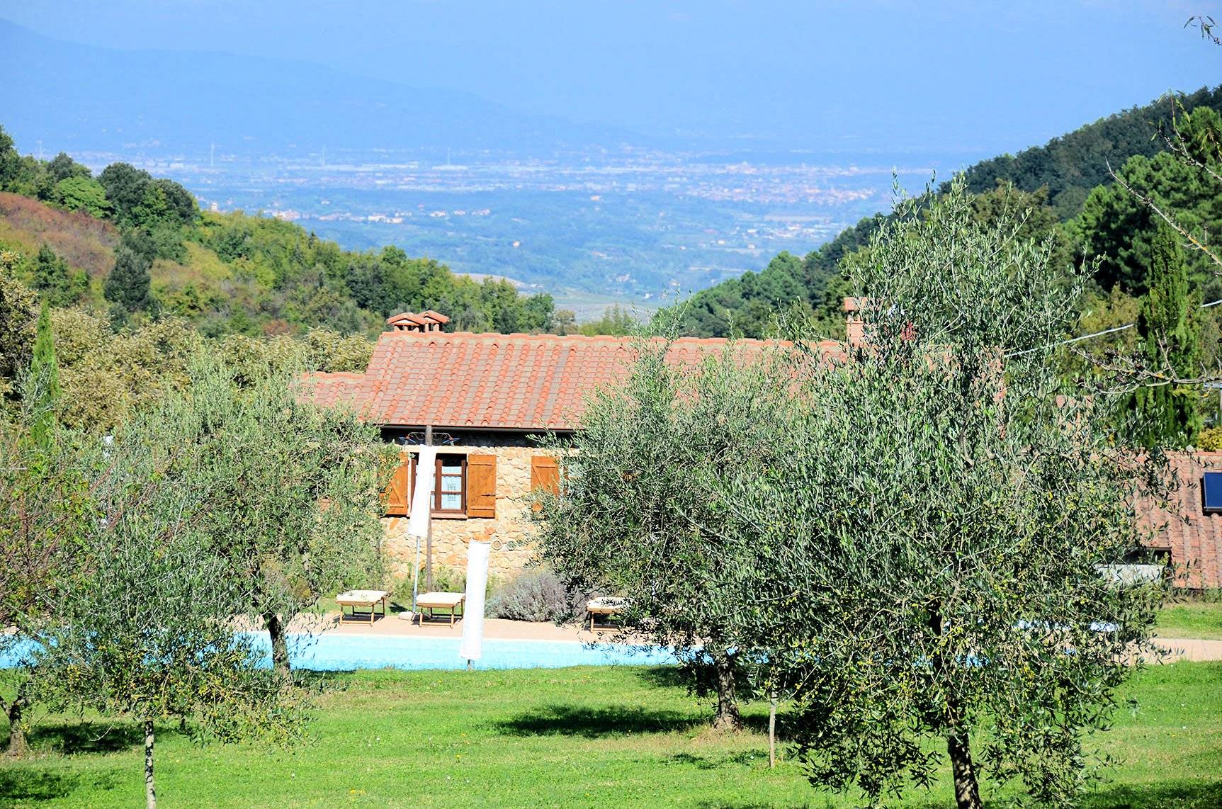 1330-Casale in stile Toscano con parco piscina e dependance in zona panoramica-Chianni-1 Agenzia Immobiliare ASIP