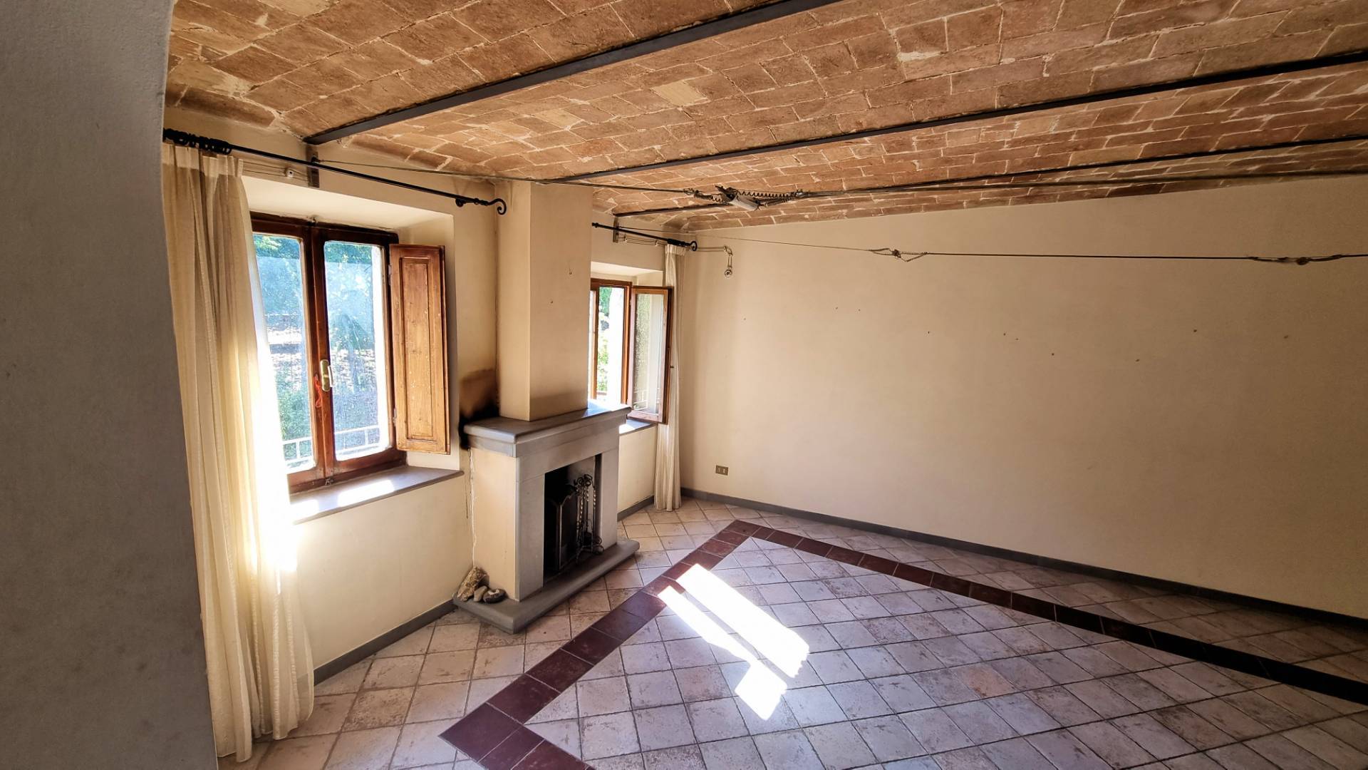 885-Appartamento in palazzo storico-Volterra-1 Agenzia Immobiliare ASIP