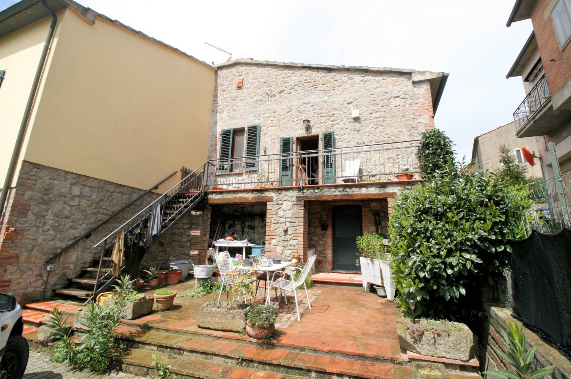 1430-Terratetto libero su tre lati in stile rustico Toscano-Roccastrada-1 Agenzia Immobiliare ASIP
