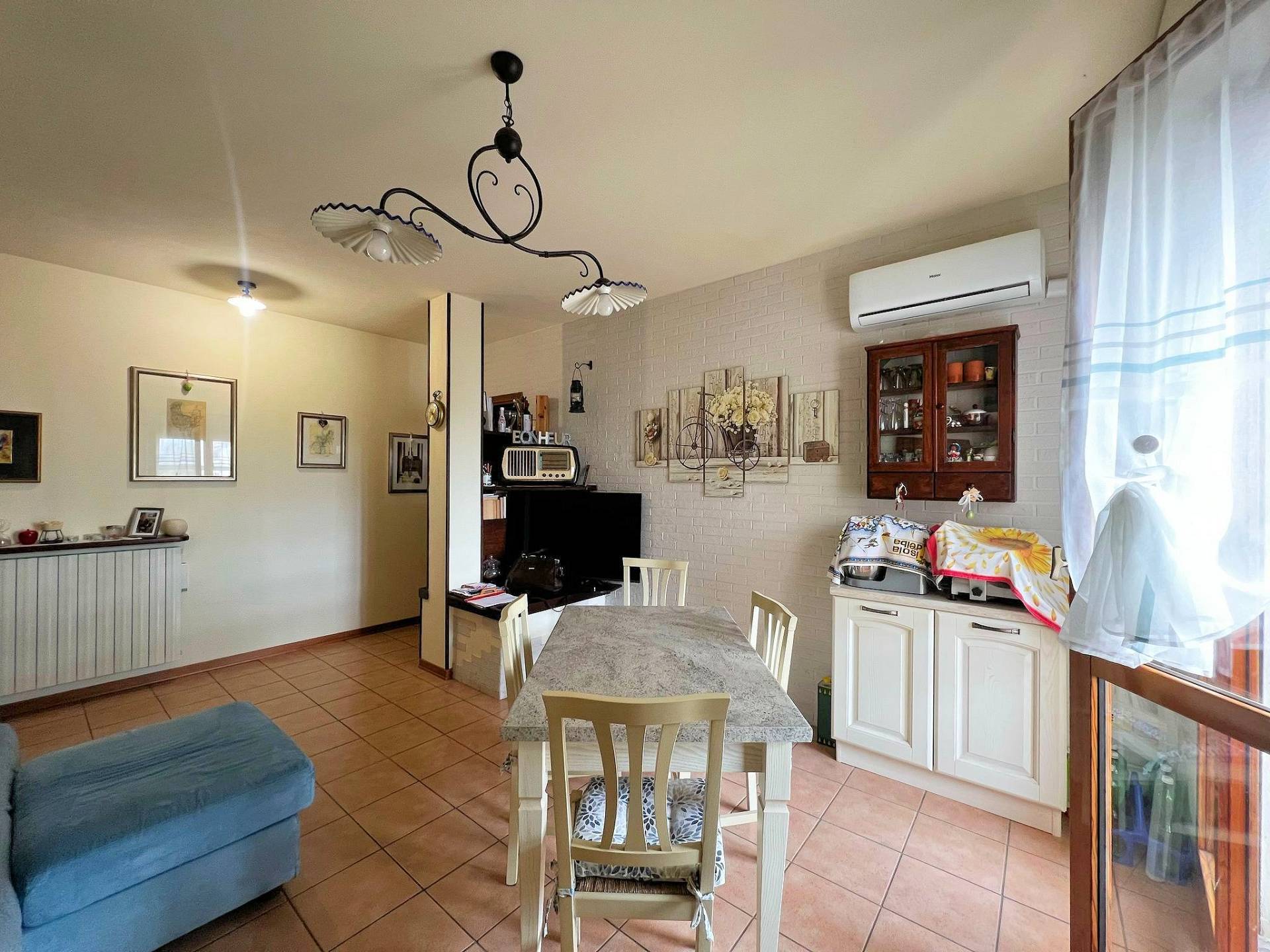 1629-Appartamento al piano secondo con garage e posto auto-Follonica-1 Agenzia Immobiliare ASIP