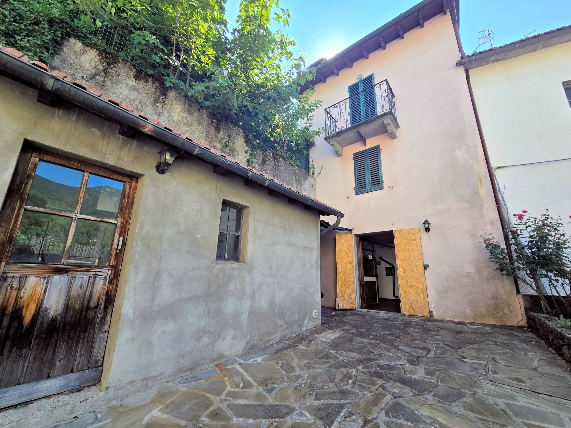 1630-Terratetto libero su due lati con piccola corte esclusiva-Abetone Cutigliano-1 Agenzia Immobiliare ASIP