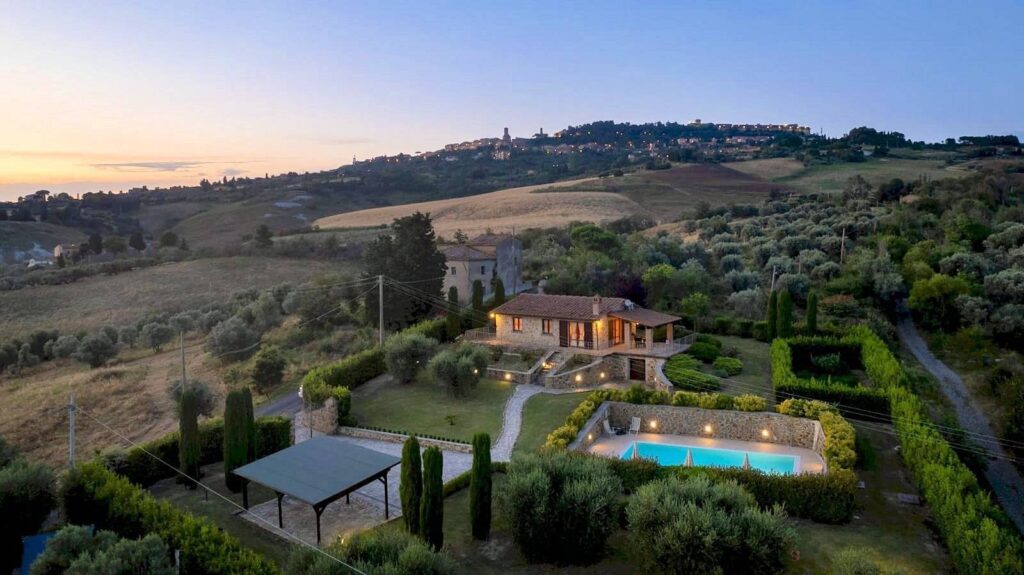 1659-Bellissimo casale in stile rustico Toscano con piscina e suggestiva vista panoramica sulla campagna Voletrrana-Volterra-6 Agenzia Immobiliare ASIP