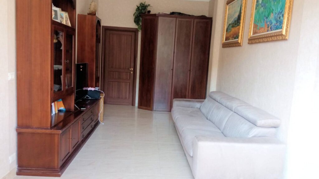 1614-Appartamento ristrutturato al piano secondo senza ascensore-Genova-4 Agenzia Immobiliare ASIP