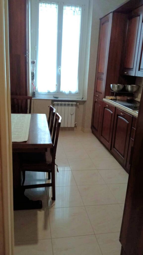 1614-Appartamento ristrutturato al piano secondo senza ascensore-Genova-9 Agenzia Immobiliare ASIP