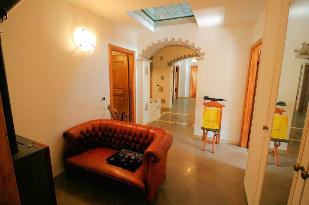 1380-"La casa nel bosco" antico casolare ristrutturato-Pistoia-13 Agenzia Immobiliare ASIP