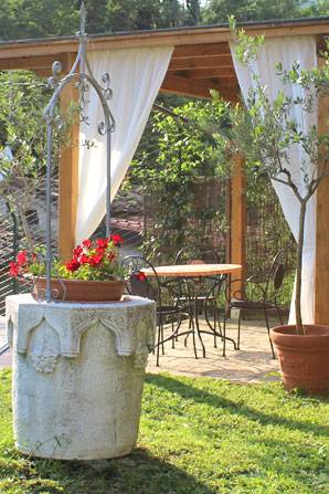 1683-Rustico in stile Toscano con ampio terreno piscina laghetto e vista panoramica-San Marcello Piteglio-5 Agenzia Immobiliare ASIP