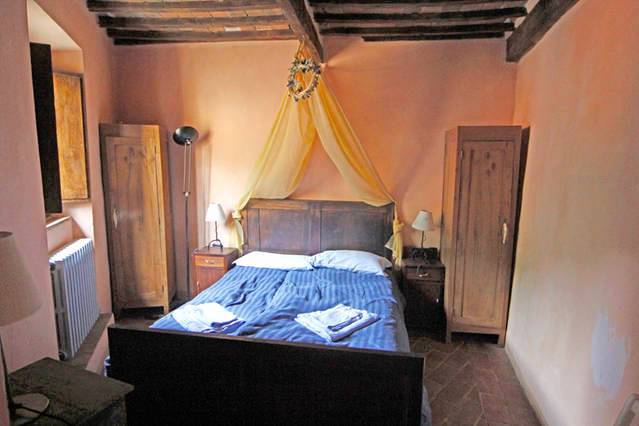 1683-Rustico in stile Toscano con ampio terreno piscina laghetto e vista panoramica-San Marcello Piteglio-13 Agenzia Immobiliare ASIP