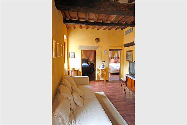 1683-Rustico in stile Toscano con ampio terreno piscina laghetto e vista panoramica-San Marcello Piteglio-11 Agenzia Immobiliare ASIP