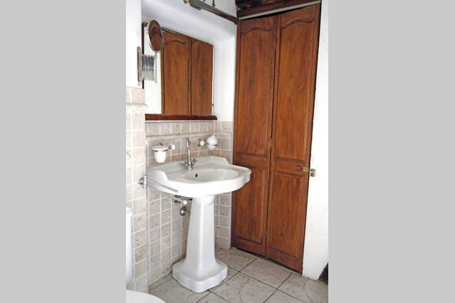 1683-Rustico in stile Toscano con ampio terreno piscina laghetto e vista panoramica-San Marcello Piteglio-18 Agenzia Immobiliare ASIP