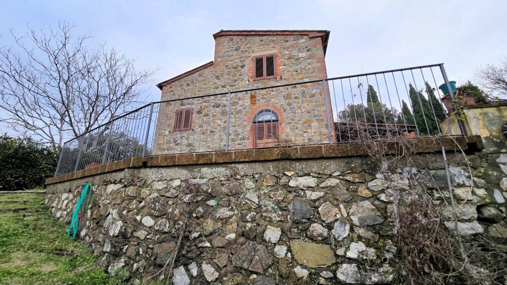 1685-Rustico ristrutturato con ampio terreno e vista panoramica-Roccastrada-9 Agenzia Immobiliare ASIP