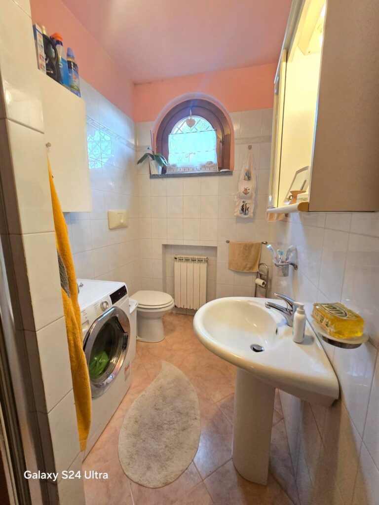 1313-Attico posto al piano secondo con ascensore cantina e garages-Altopascio-15 Agenzia Immobiliare ASIP