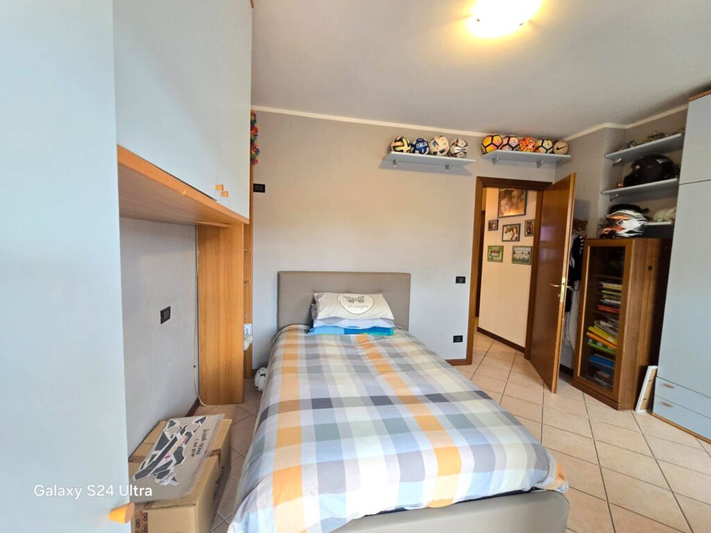 1313-Attico posto al piano secondo con ascensore cantina e garages-Altopascio-10 Agenzia Immobiliare ASIP