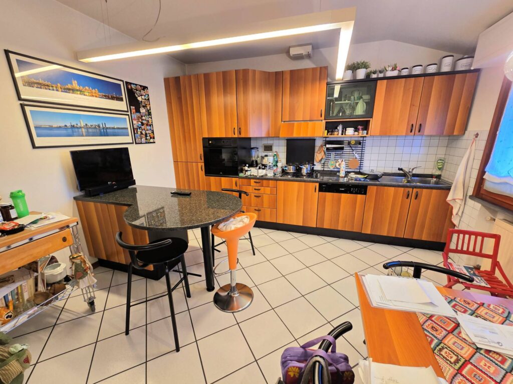 1687-Appartamento posto al piano primo di villetta bifamiliare con garage e giardino-Buggiano-6 Agenzia Immobiliare ASIP