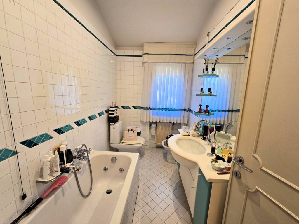 1687-Appartamento posto al piano primo di villetta bifamiliare con garage e giardino-Buggiano-27 Agenzia Immobiliare ASIP