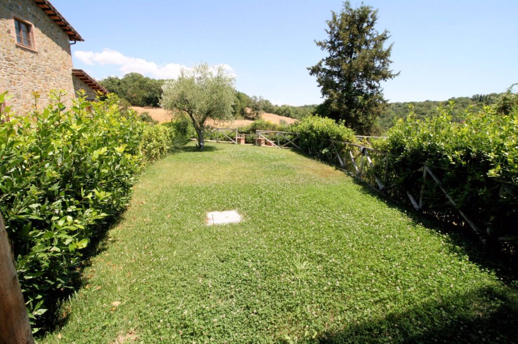 713-Appartamenti e casali ristrutturati in antico borgo con piscina-Scansano-14 Agenzia Immobiliare ASIP