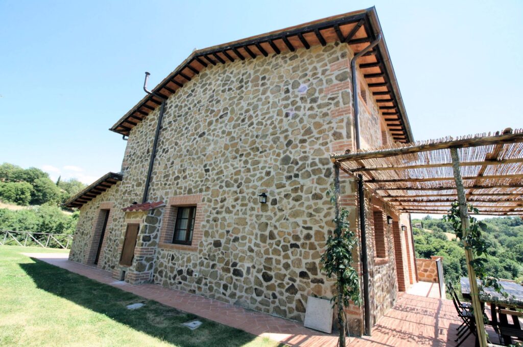 713-Appartamenti e casali ristrutturati in antico borgo con piscina-Scansano-20 Agenzia Immobiliare ASIP