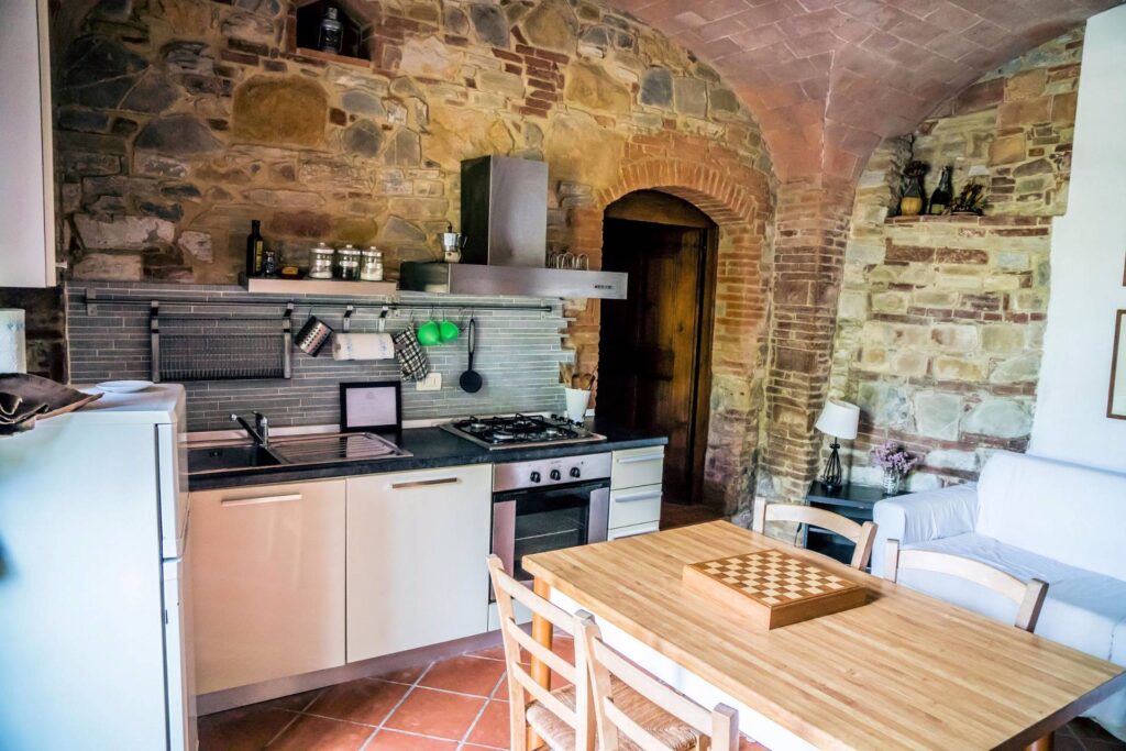 755-Antico mulino e fienile ristrutturati-Montaione-13 Agenzia Immobiliare ASIP