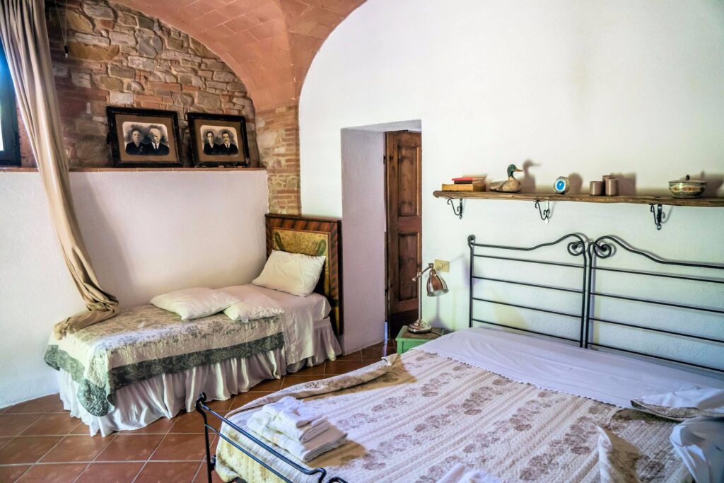 755-Antico mulino e fienile ristrutturati-Montaione-15 Agenzia Immobiliare ASIP