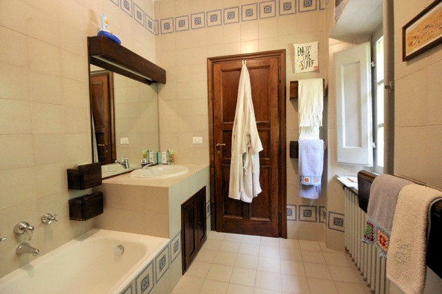 821-Villa di ampia metratura con parco in zona panoramica-Montecatini-Terme-10 Agenzia Immobiliare ASIP