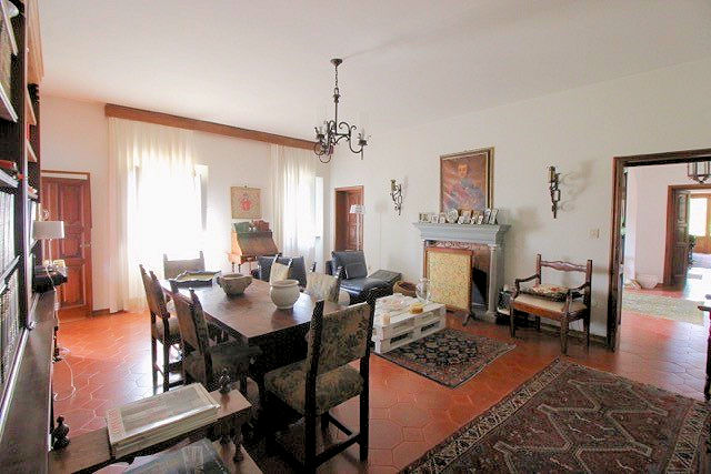 821-Villa di ampia metratura con parco in zona panoramica-Montecatini-Terme-6 Agenzia Immobiliare ASIP