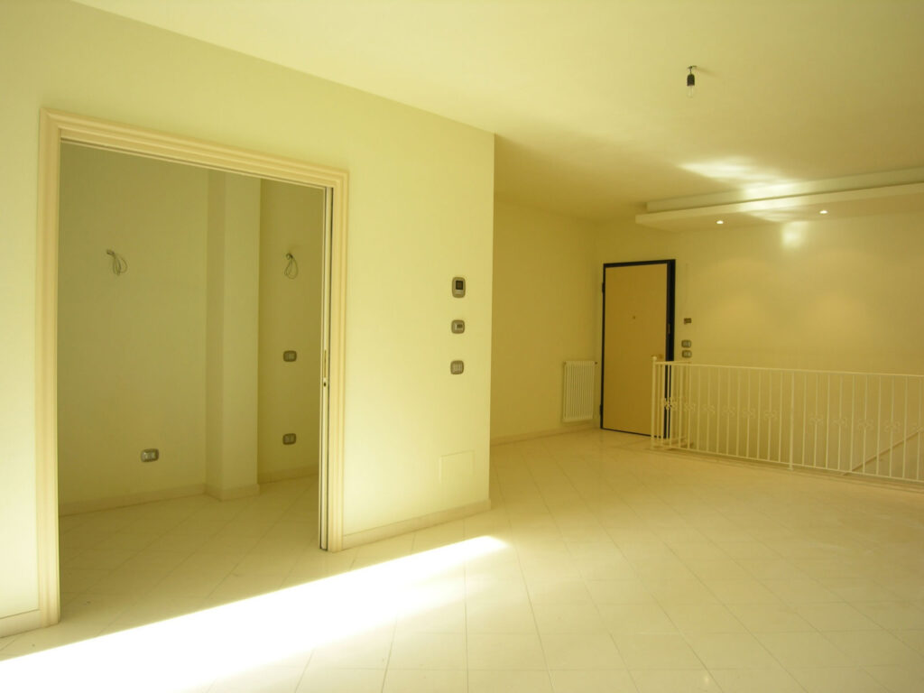 849-Appartamento al piano terra con giardino vicino al mare-Viareggio-1 Agenzia Immobiliare ASIP