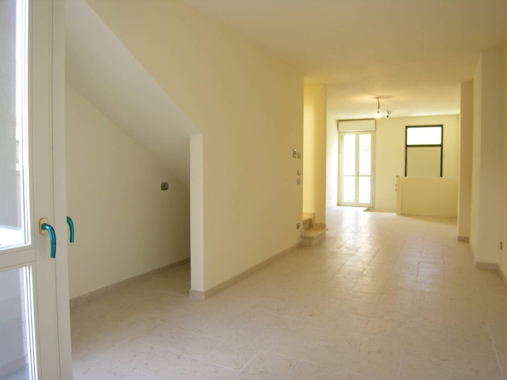 852-Villetta a schiera in zona residenziale vicina al mare-Viareggio-2 Agenzia Immobiliare ASIP