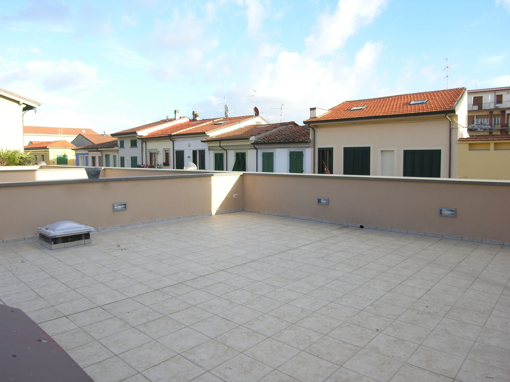 852-Villetta a schiera in zona residenziale vicina al mare-Viareggio-1 Agenzia Immobiliare ASIP