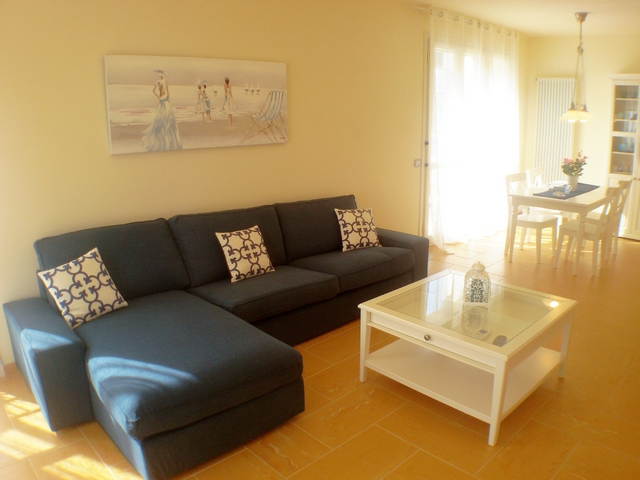853-Appartamento disposto su tre livelli con ingresso indipendente-Viareggio-15 Agenzia Immobiliare ASIP
