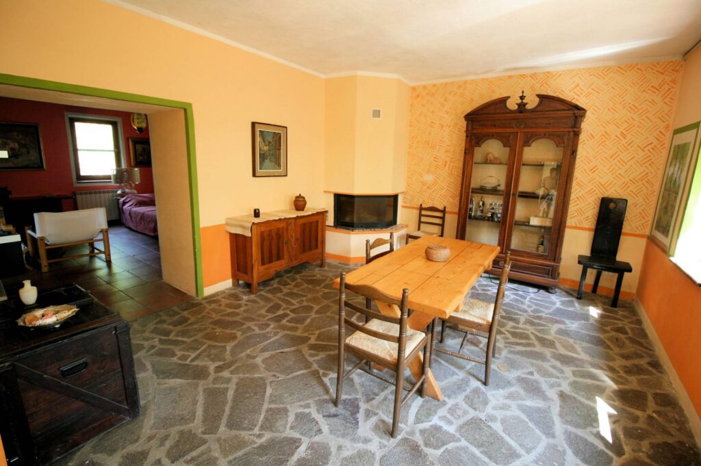 884-Casale con annessi ampio terreno e vista panoramica-Roccastrada-8 Agenzia Immobiliare ASIP